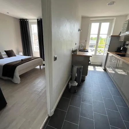 Le Logis Cantilien Lamorlaye-chantilly Apartment